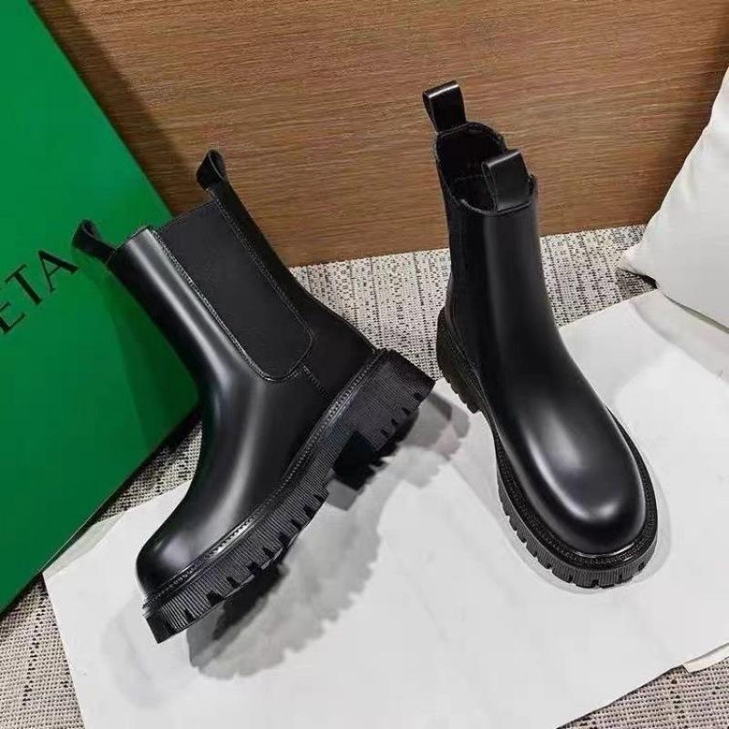 Shoes |  Womens Tractor 20Mm Boot In Black Accessories black